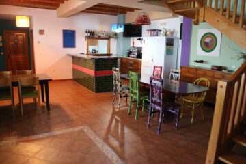 Bar and Dining room - Bar y comedor Juntos albergue Boadilla del Camino